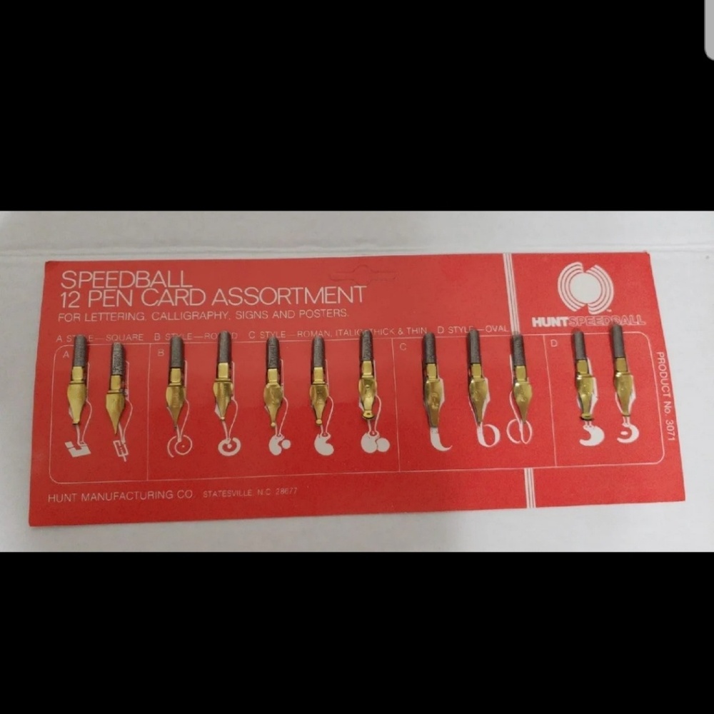 Speedball 12 pen/nibs card Assortment Calligraphy